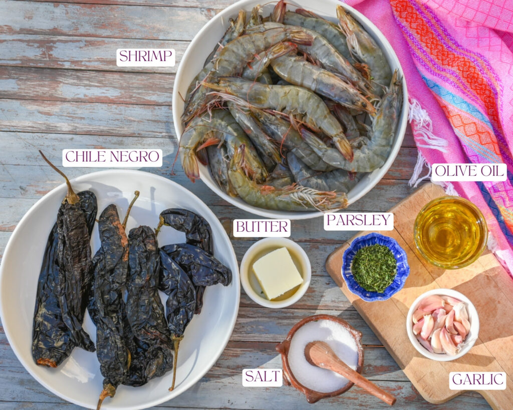 Mexican garlic shrimp Mexican garlic butter shrimp Mexican garlic shrimp recipe Camarones al ajillo Camarones al mojo de ajo Camarones al mojo de ajo garlic shrimp