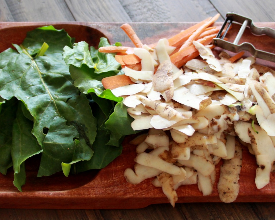 Kitchen scraps for composting