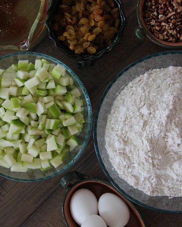 apple bread ingredients