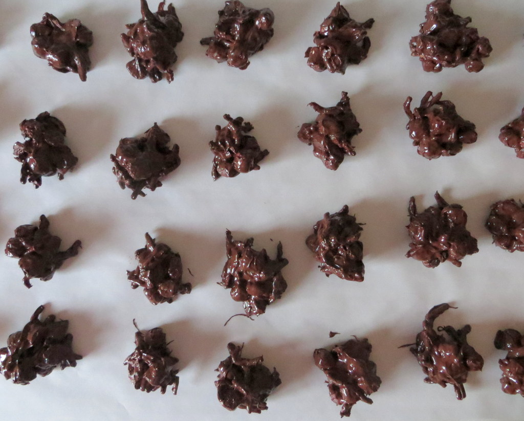 Easy Chocolate Haystacks