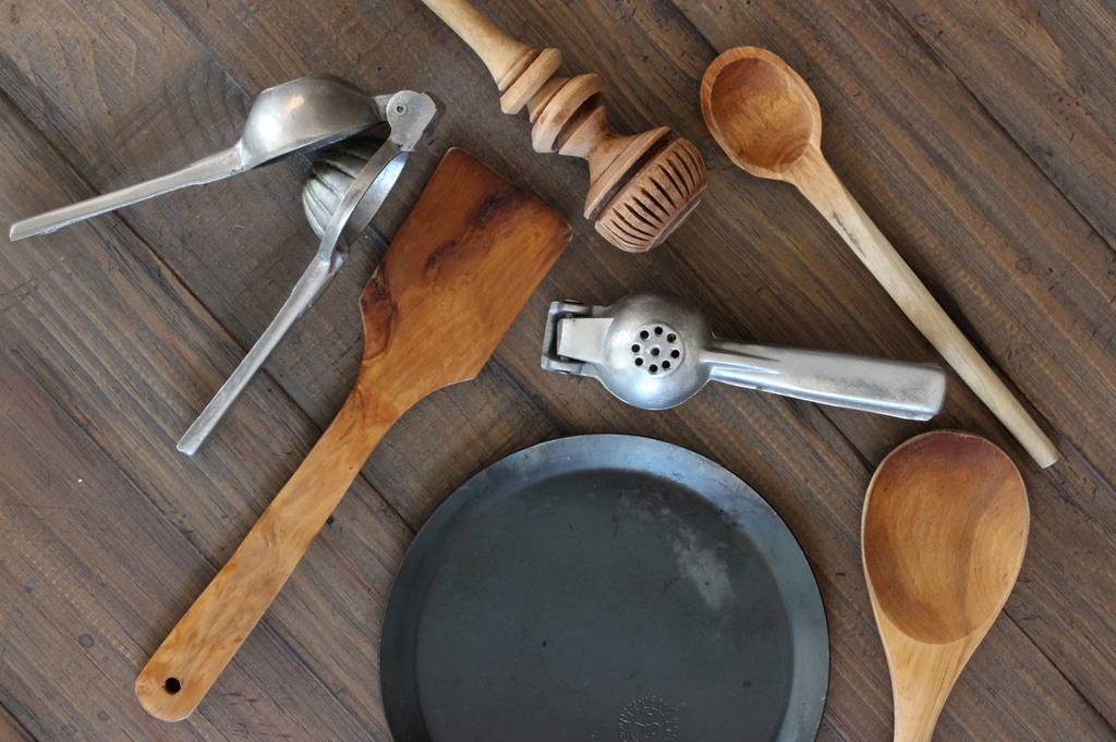 6-mexican cooking utensils