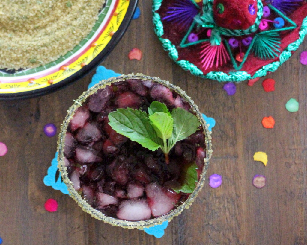 Hibiscus Mint Mezcal Margarita #margaritaweek | Lola's Cocina