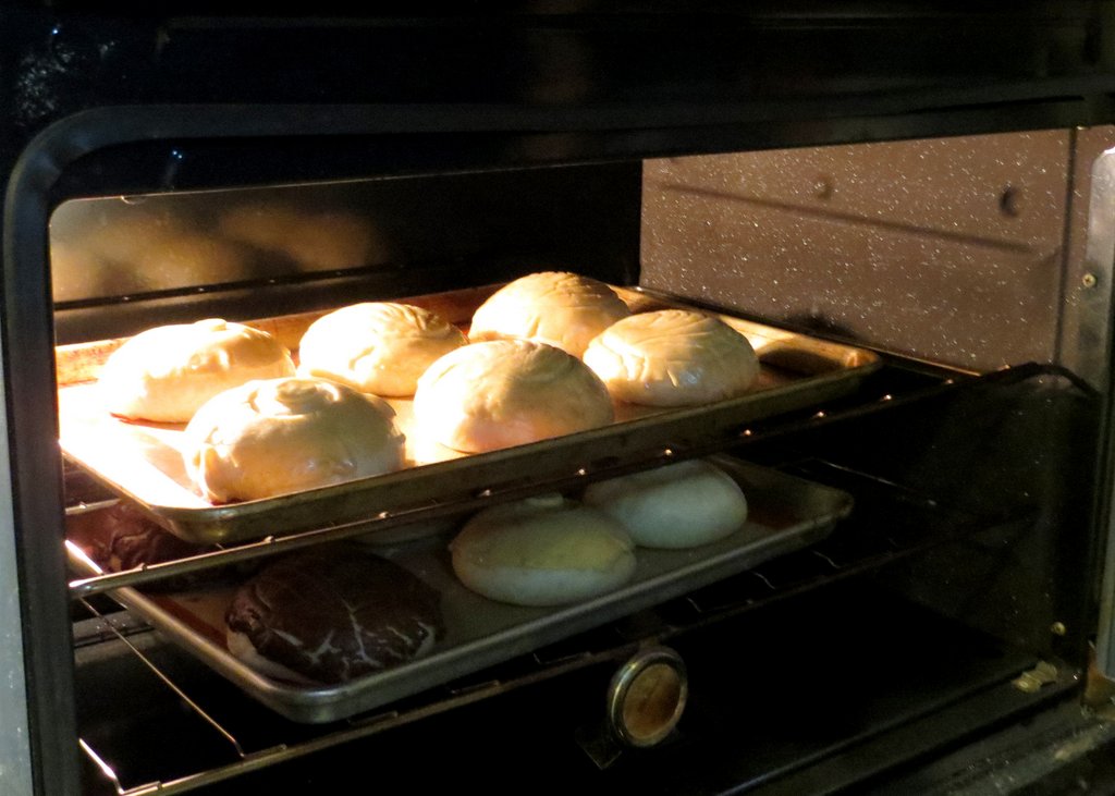 Traditional Clay Oven Panaderia in Jalisco, Mexico - Mama Likes To Cook