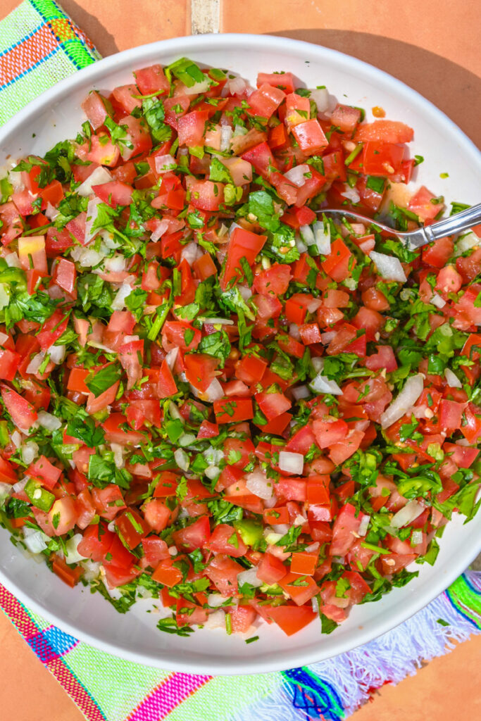 Salsa bandera Pico de galo Pico de galo Mexican salsa recipe Mexican salsa Mexican salsa recipes authentic