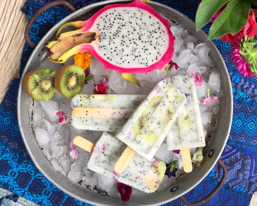 2018 #PaletaWeek Kickoff: Pitaya Coconut Kiwi Paletas