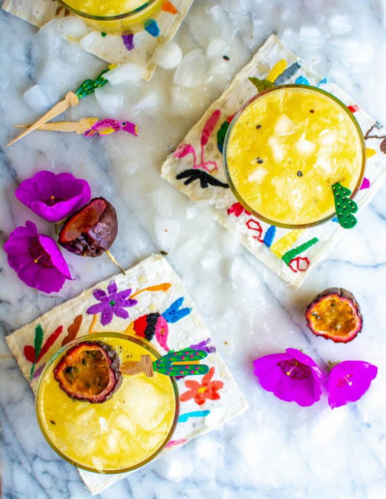 Maracuya drink Agua de Maracuya Passion fruit juice Passion fruit drink Passion fruit agua fresca Passion fruit agua fresca recipe