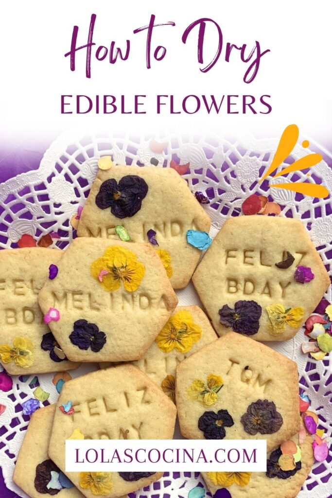Edible flowers Edible flower cocktail Edible flowers for cocktails Edible flower list Edible flower ice cubes Edible flower cocktail Edible flowers DIY