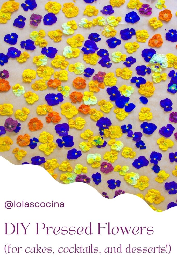 Edible flowers Edible flower cocktail Edible flowers for cocktails Edible flower list Edible flower ice cubes Edible flower cocktail Edible flowers DIY
