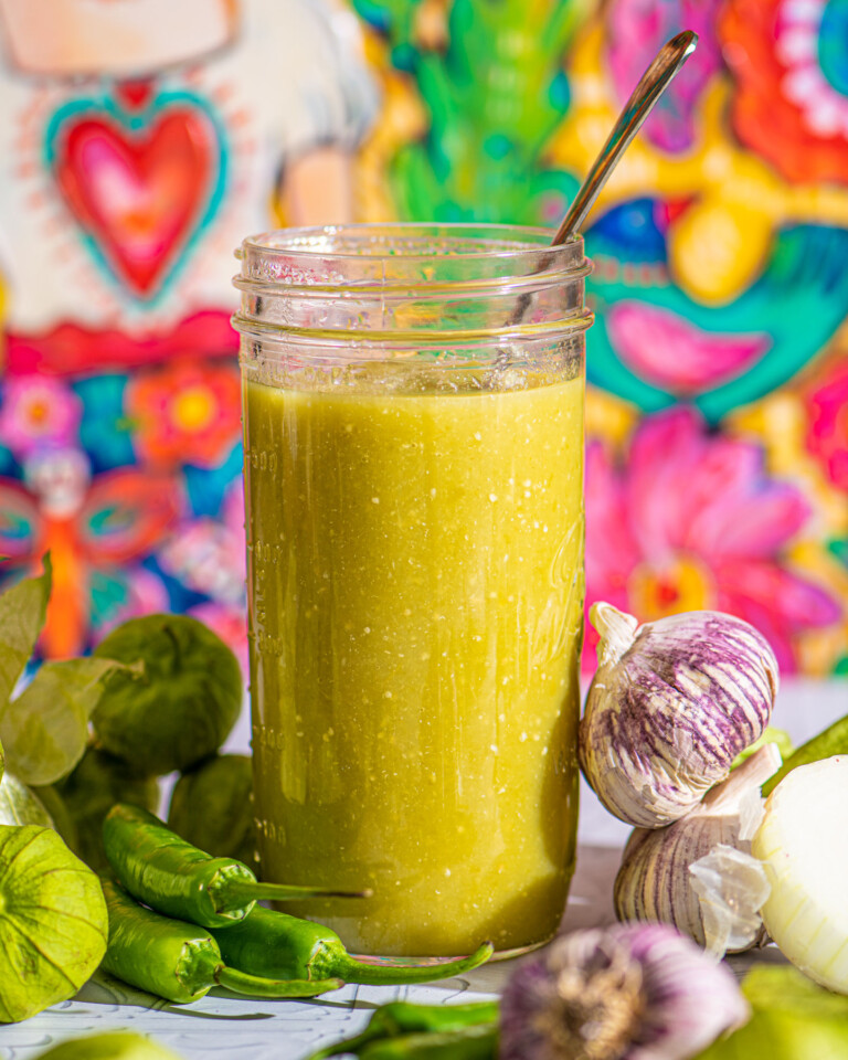 Salsa verde recipe Salsa verde sauce Salsa verde Salsa verde de tomatillo Salsa verde de jalape&ntilde;o Green salsa Green salsa recipe Green salsa verde recipe Mexican Green salsa recipe tomatillos Salsa de tomatillo
