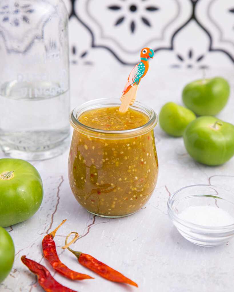 tomatillo red chili salsa 