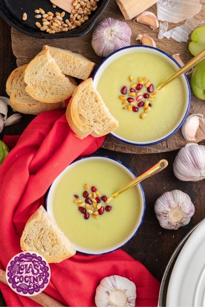 Crema de chayote Crema de chayote sin lácteos Crema de chayote receta Chayote squash recipes Chayote squash Chayote soup