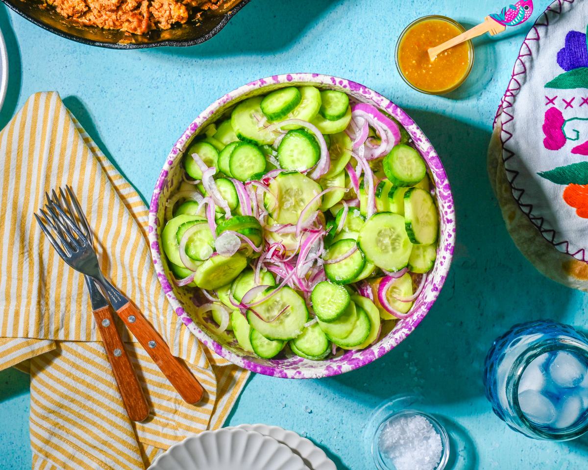 Ensalada de Pepino - Easy Cucumber Salad with Vinegar and Sugar