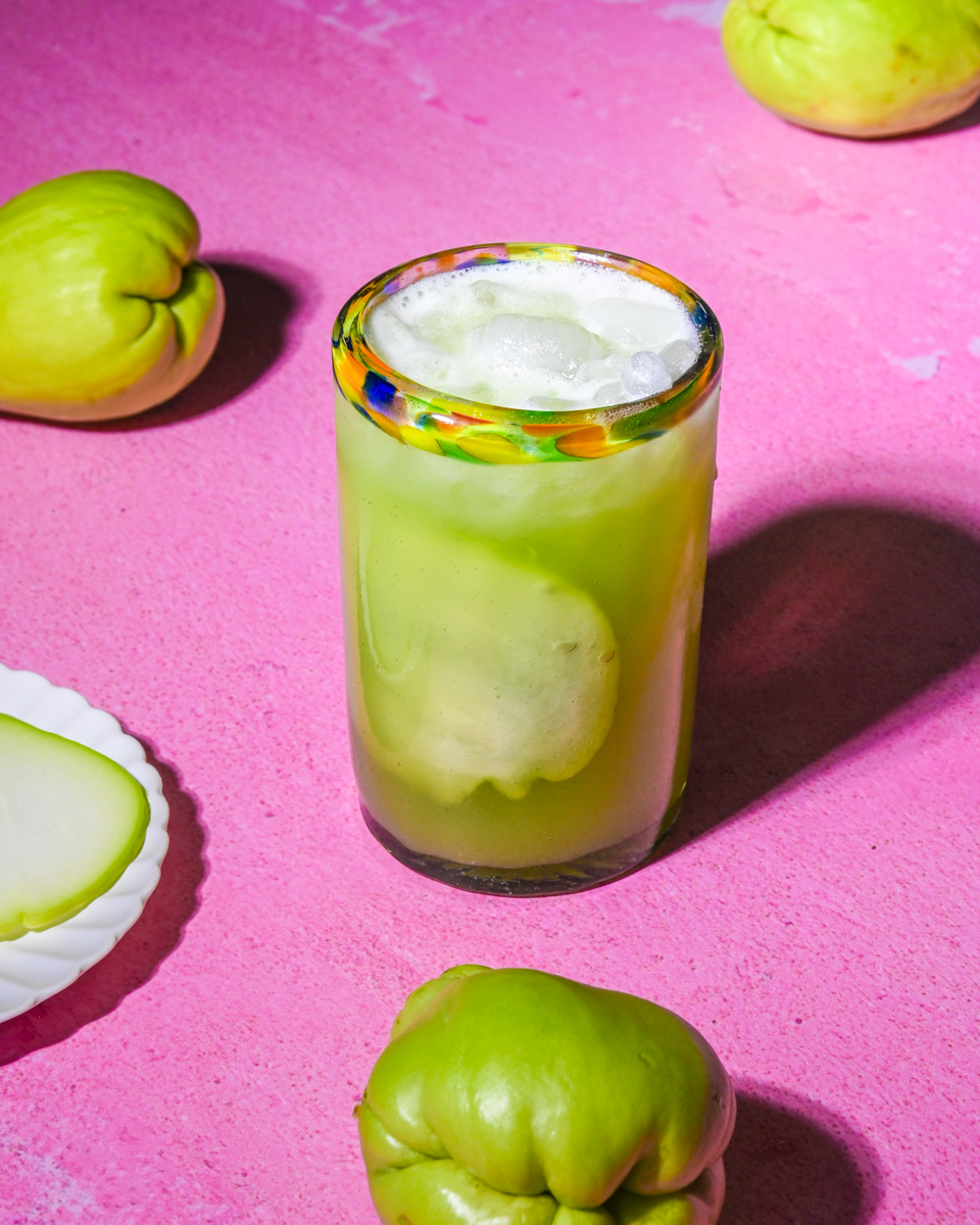 Agua de chayote Agua fresca de chayote Chayote benefits Chayote Chayote benefits Chayote juice