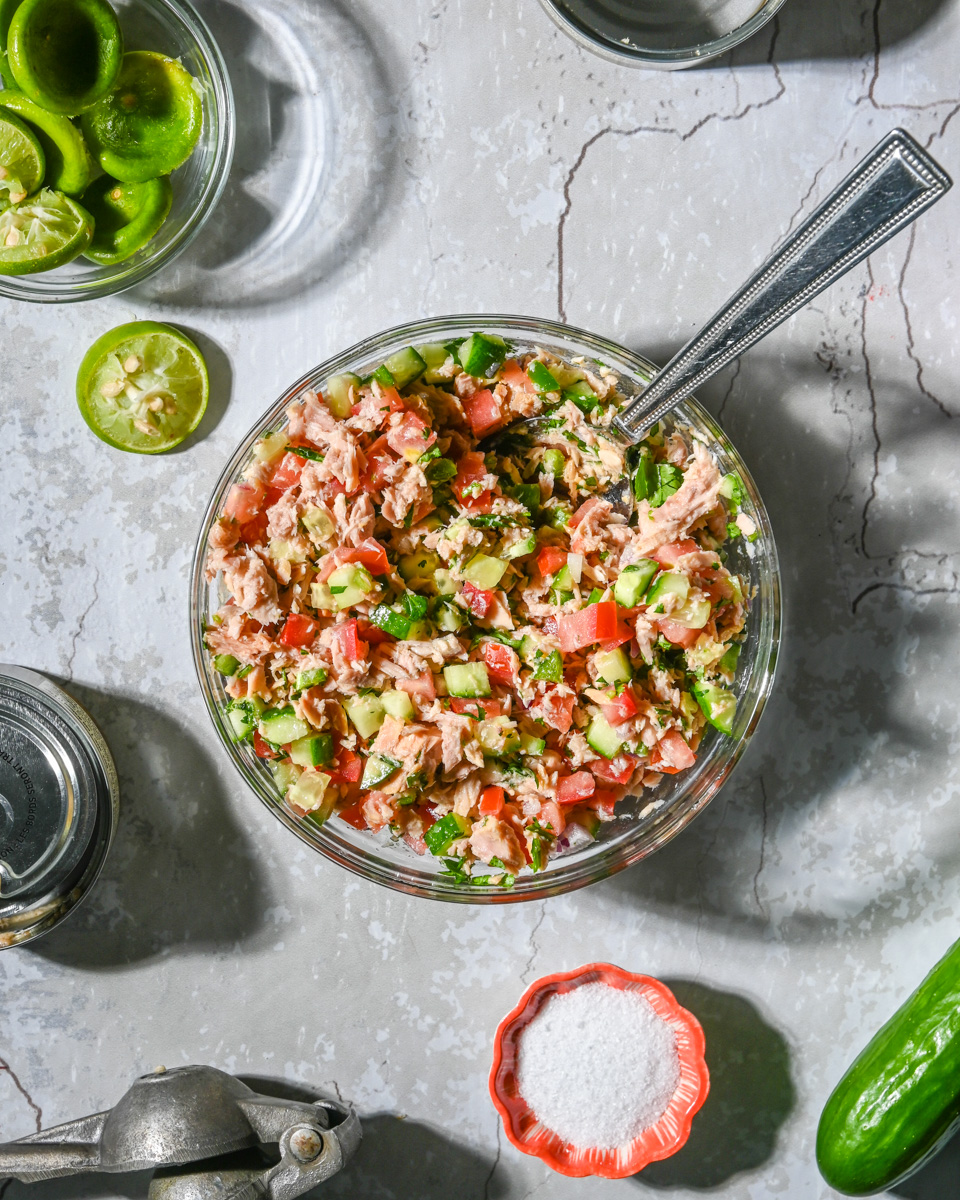 Ceviche de atun Tuna ceviche Tuna ceviche recipe Canned tuna ceviche