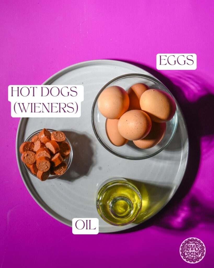 Huevos con weenies Huevos con salchicha Eggs with weenies Eggs with hot dogs